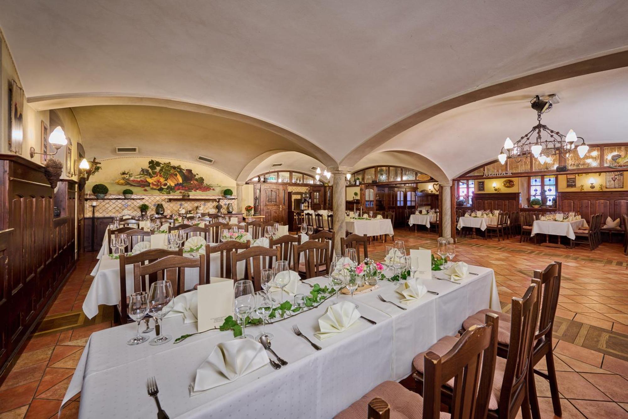 Hotel Happinger Hof Rosenheim Exterior photo